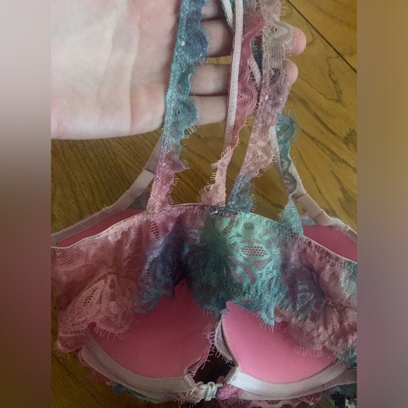 Victoria secret bra. Racer back bra. NWT - Picture 12 of 13